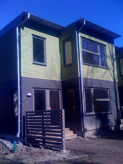 photo1